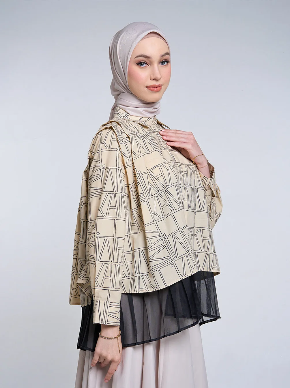 ERINA PLEATED TOP CHALK