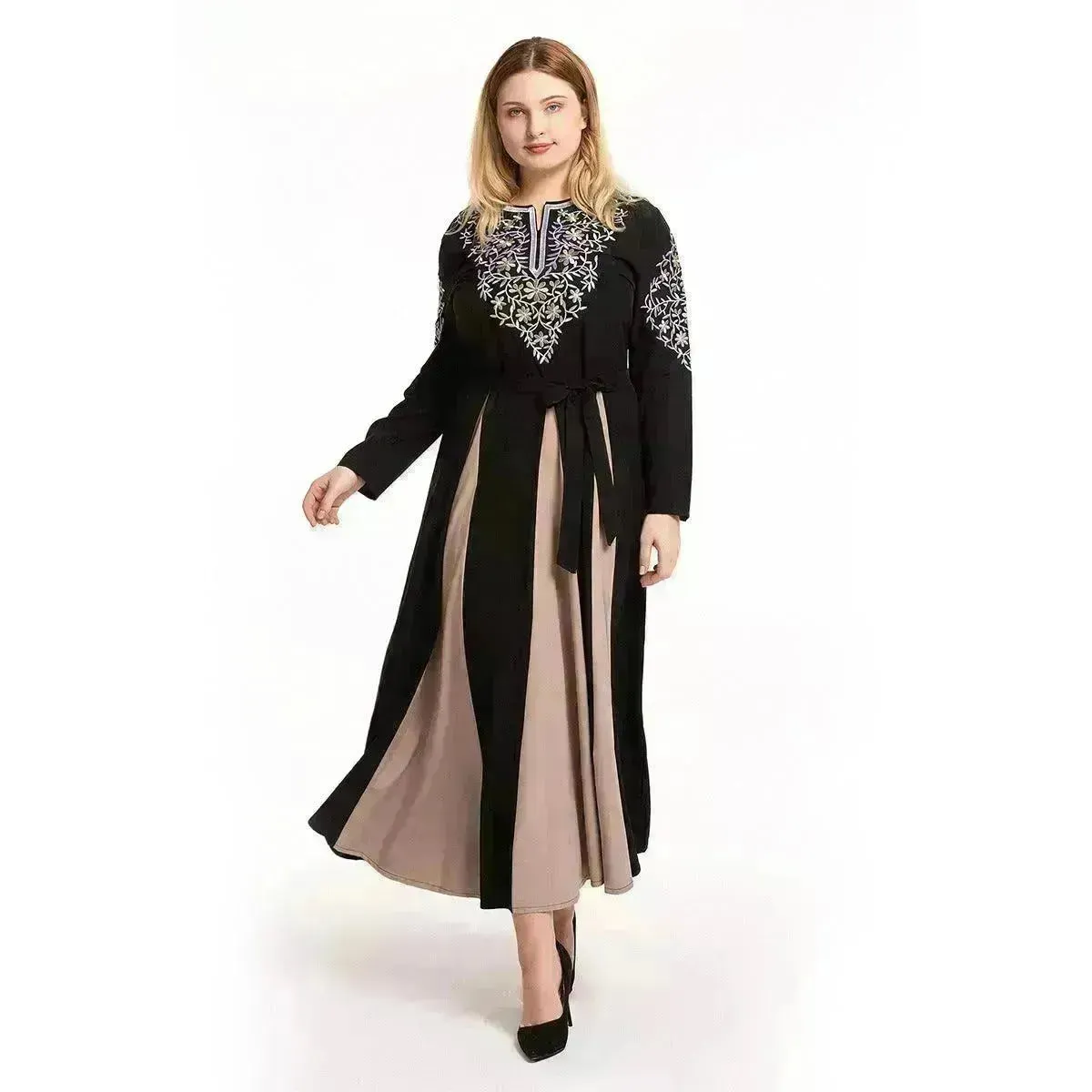 European And American Large Fashion Embroidery Dress