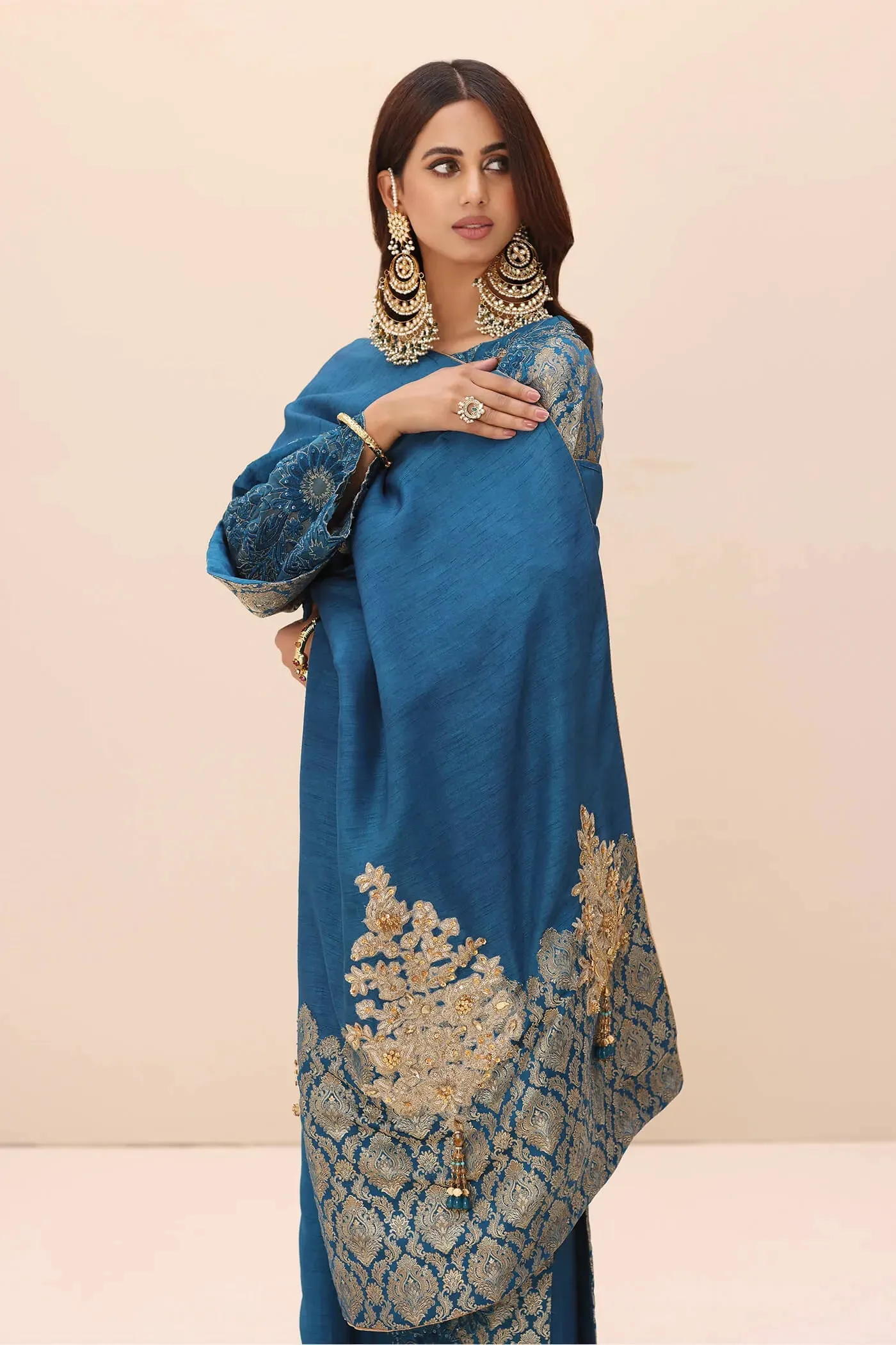 Musferah Saad | Ethereal Embrace | SAPPHIRE ELEGANCE