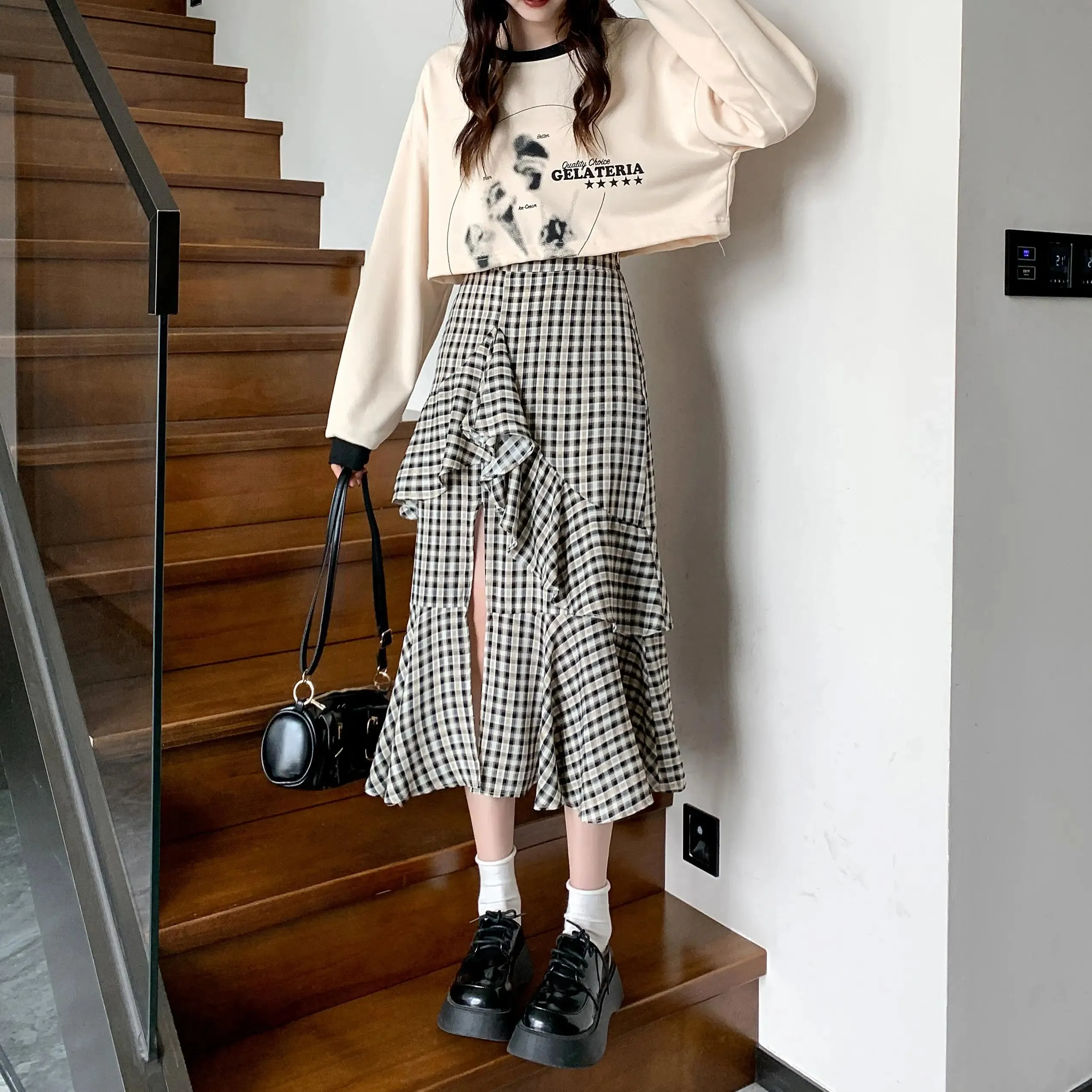 Vevesc Women's Plaid A-line Skirt Vintage Y2k 90s Aesthetic Asymmetrical Skirt Harajuku Korean Elegant Skirts 2000s Clothes 2024 Summer