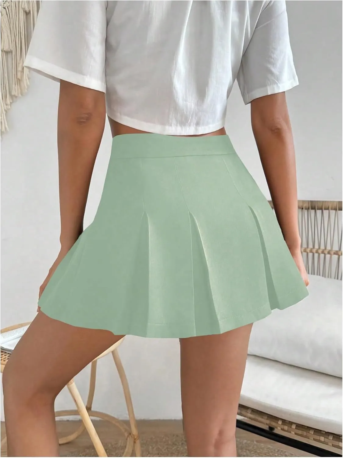WDIRARA Women's High Waisted Pleated Skirt Skater A Line Mini Uniform Skirt