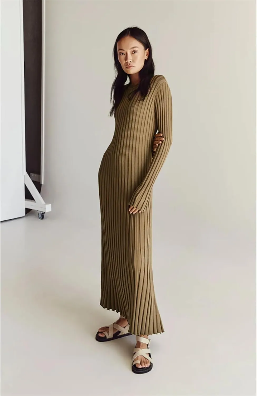 Women Sweater Dress Ribbed Long Sleeve Crewneck Knit Slim Fit Bodycon Dress Fall Maxi Long Dress